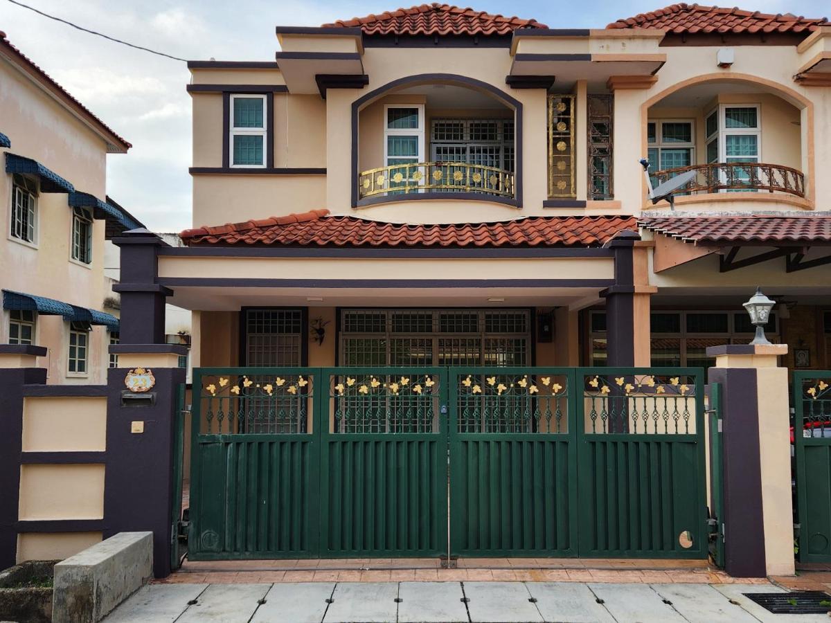 Galaxy Guest Home By Ipoh Maju Stay エクステリア 写真
